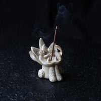 White Chimera Wamao 瓦猫 - Incense holder