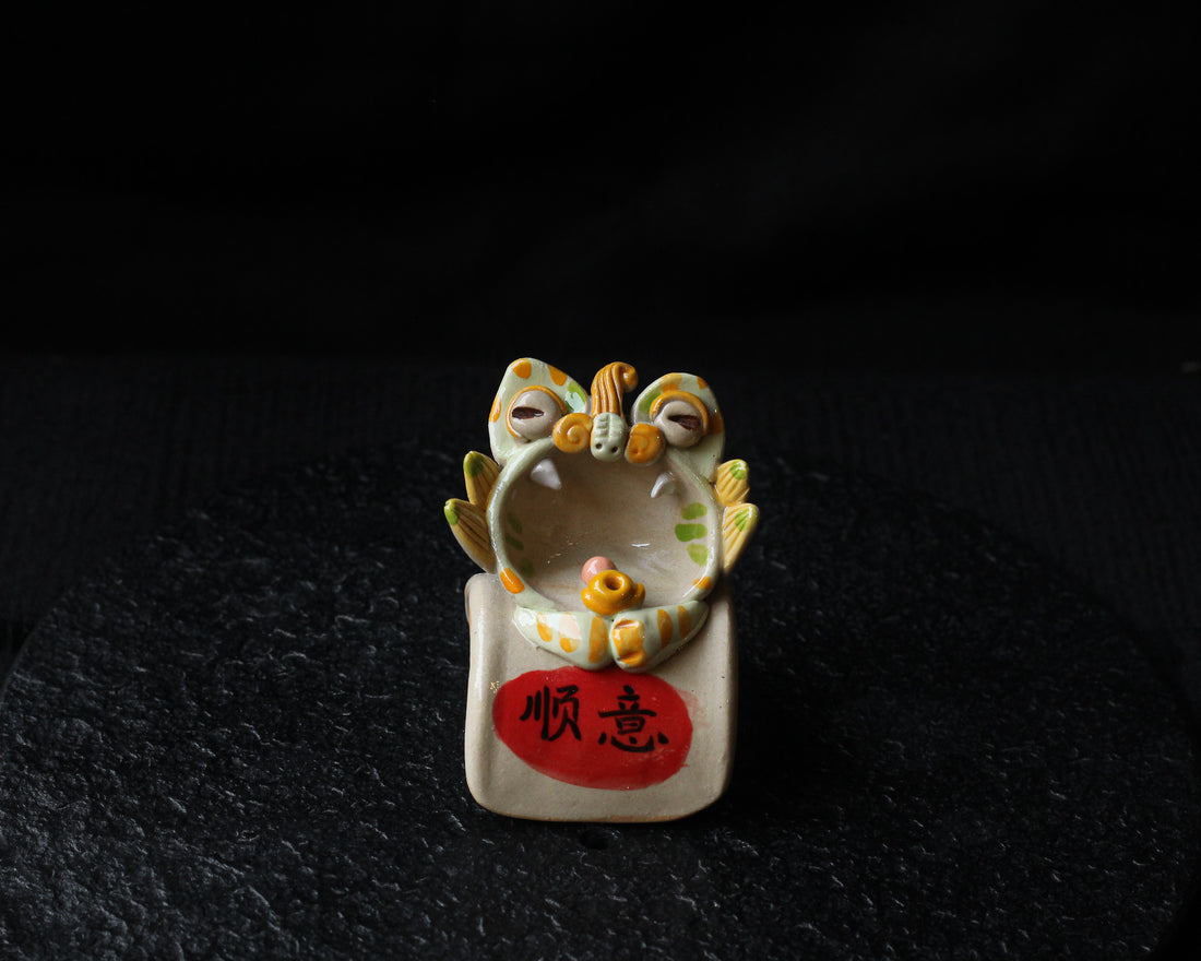 Fortune Wamao 瓦猫 - Incense holder