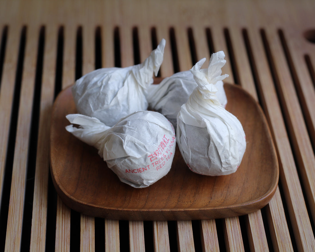 Yunnan Tea Dragon Balls: Yueguangbai and Dianhong