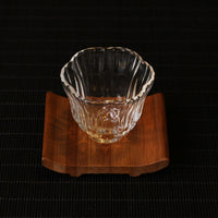 Glass cups