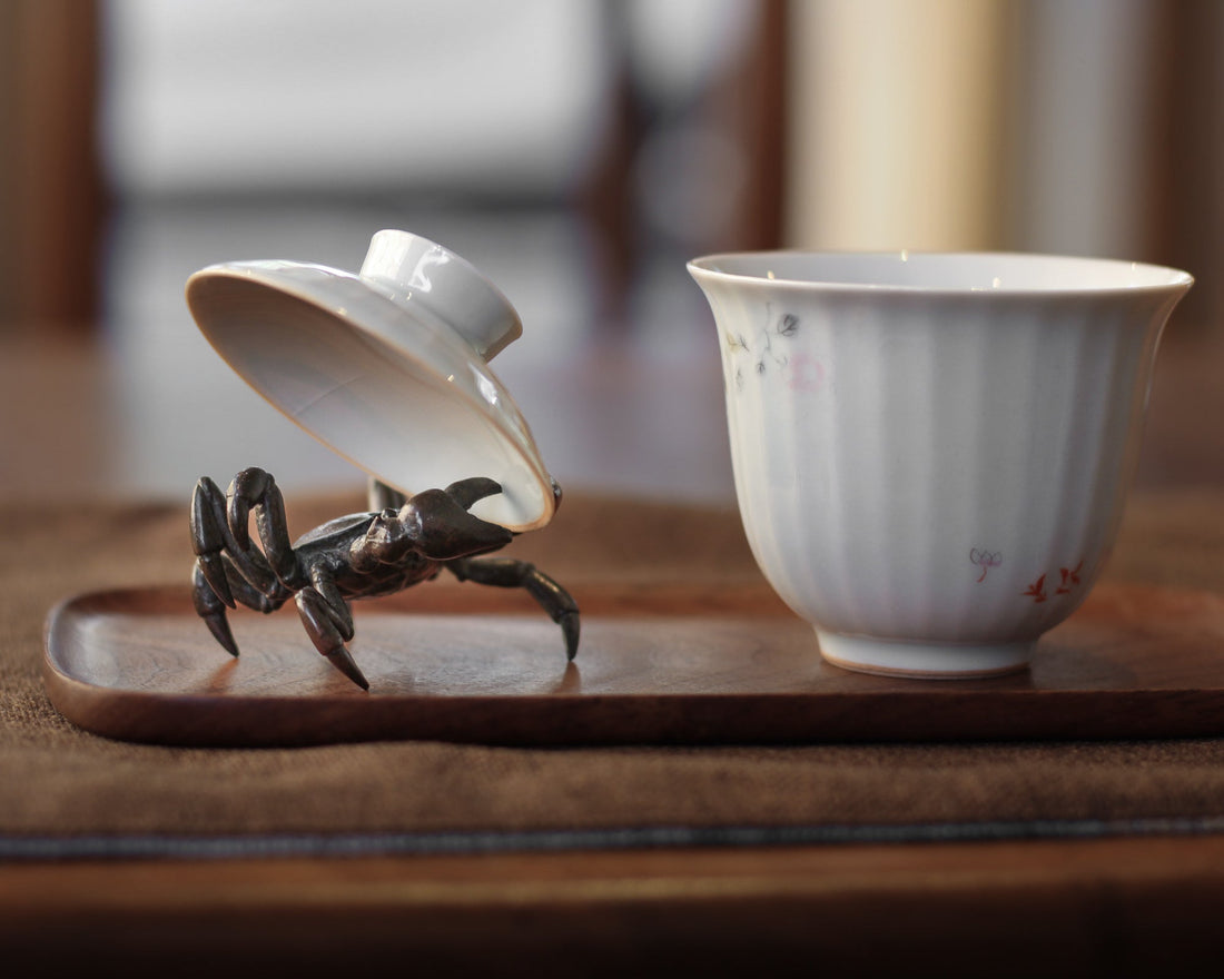 Crab - Teapet - Eastern Leaves