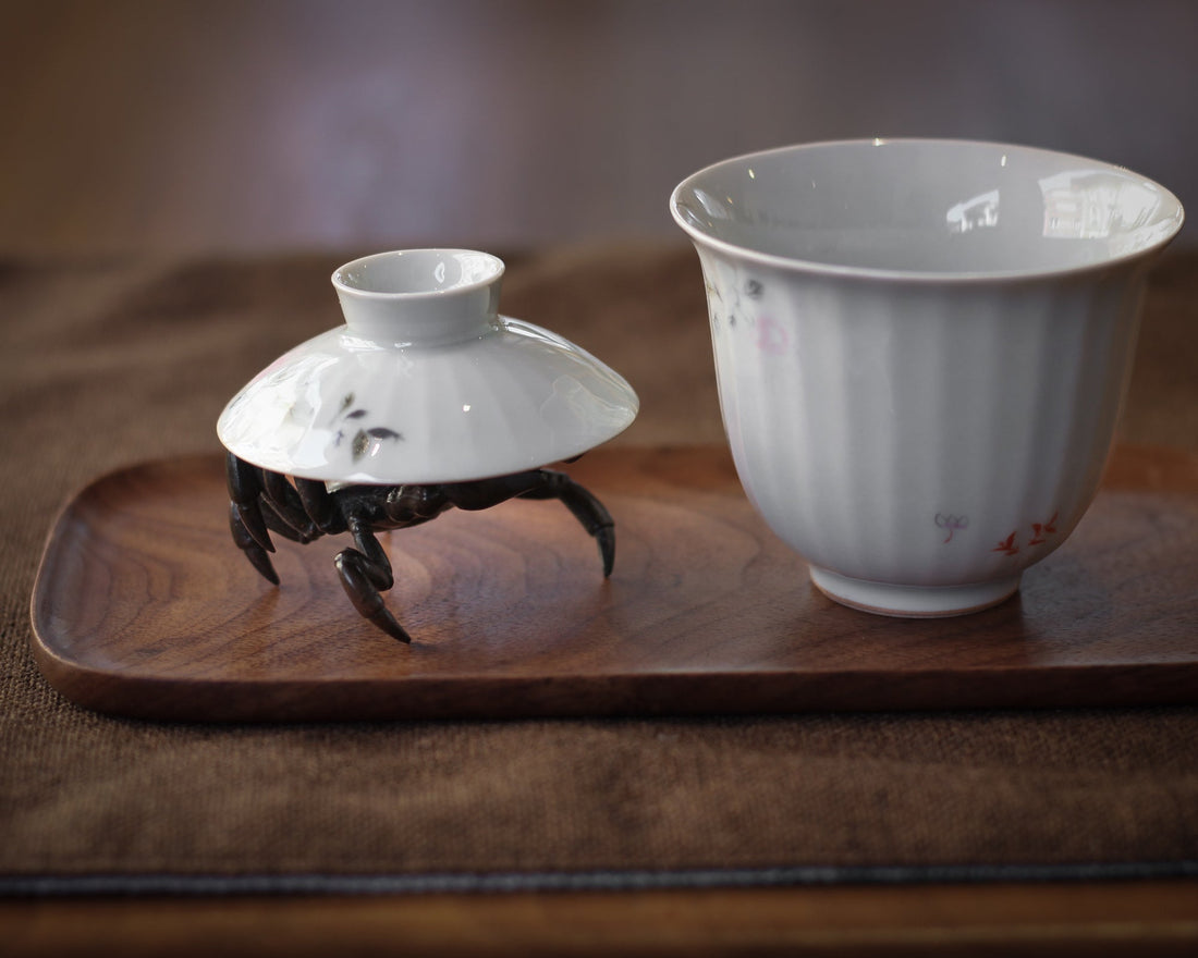 Crab - Teapet - Eastern Leaves