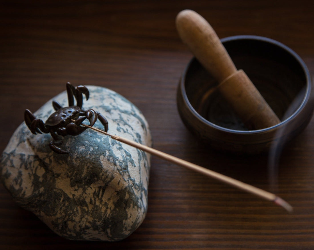 Teapet crab tea friend, lid holder, teaware, tea animal